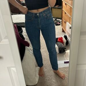 Levi’s 501 Skinny Jeans in 27